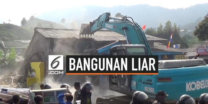 VIDEO: Pemkab Bogor Bongkar Bangunan Liar di Puncak