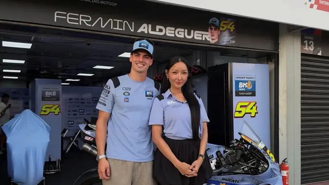 Aksi Heboh Lucinta Luna Beri Dukungan untuk BK8 Gresini Racing di Mandalika Capai Jutaan Penonton