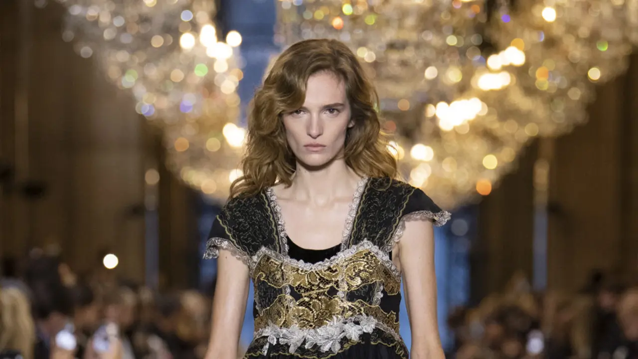 Perpaduan Masa Lalu dan Masa Kini lewat Koleksi Louis Vuitton Women's Spring-Summer 2022