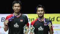Ganda putra Indonesia, Mohammad Ahsan/Hendra Setiawan, meraih gelar pada Kejuaraan Dunia Bulutangkis 2019. (PBSI)