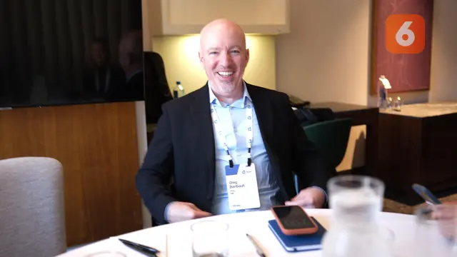 VP of Product and Portfolio Management HP Hybrid Systems Greg Baribault pada Selasa (24/3/2026) di New York City, AS, menyebut pendekatan sistem hibrida dirancang untuk memungkinkan pengguna bekerja optimal dari mana saja, baik di kantor hingga rumah.