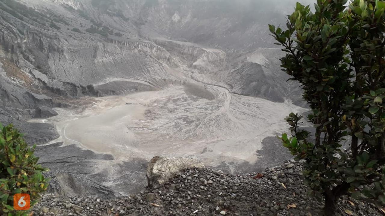 Gunung Tangkuban Parahu