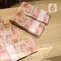 Tumpukan mata uang Rupiah, Jakarta, Kamis (16/7/2020). Bank Indonesia mencatat nilai tukar Rupiah tetap terkendali sesuai dengan fundamental. (Liputan6.com/Angga Yuniar)