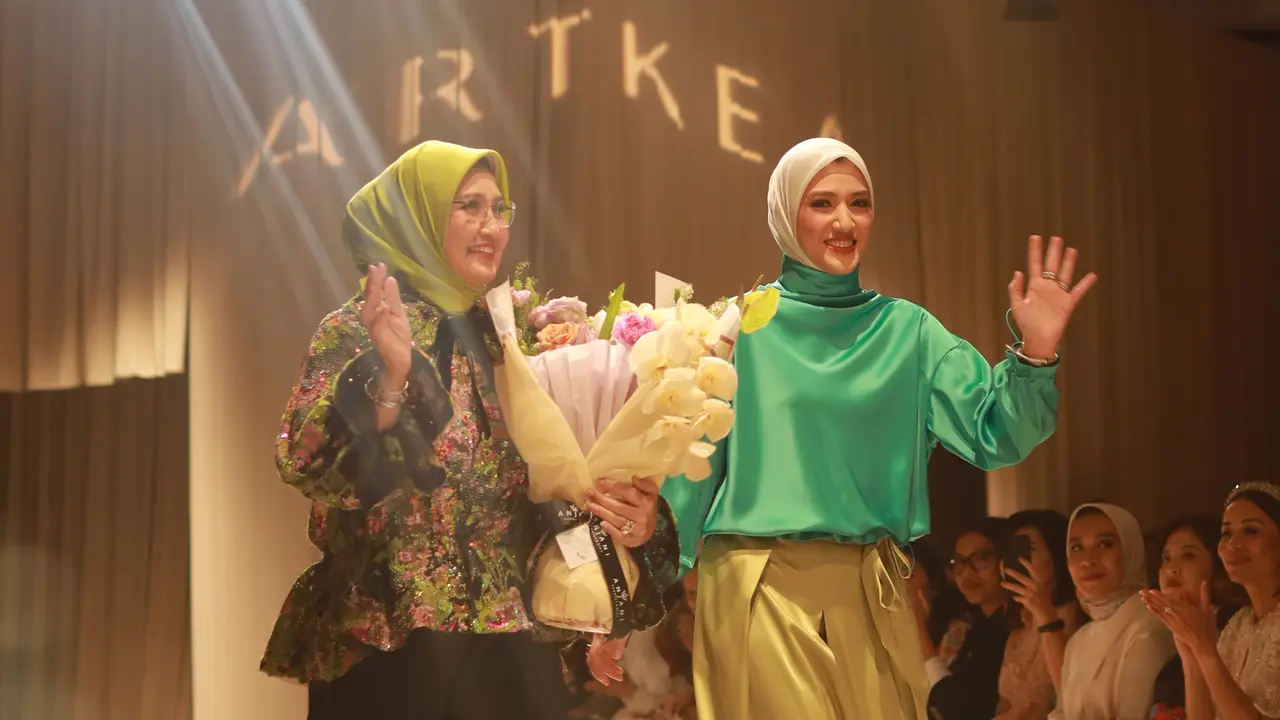 Tini Sardadi dan Atya Sardadi