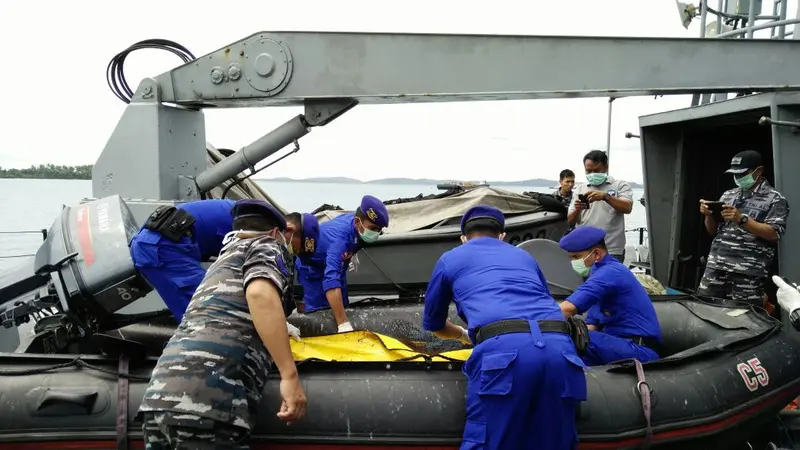 Jasad Lelaki Mengapung di Utara Pulau Bintan, Korban Kapal TKI?