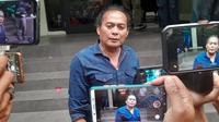 Deolipa Yumara, mantan Pengacara Bharada E berencana menggugat Komnas HAM dan Komnas Perempuan ke PTUN Jakarta. (Liputan6.com/Ady Anugrahadi)