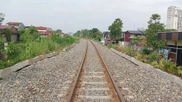Jalur kereta api lintas Medan-Binjai