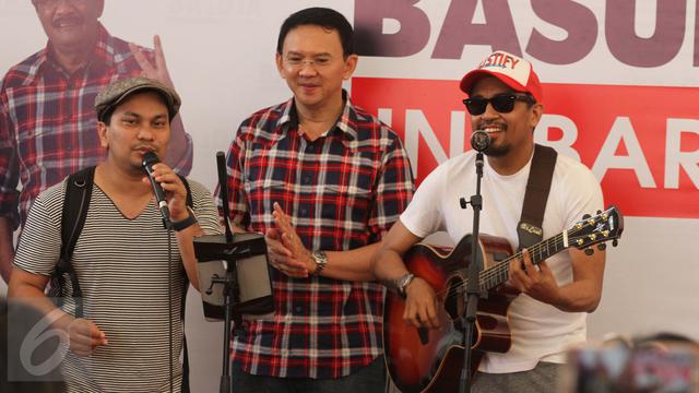 20170125-Pendukung Ahok Membeludak di Rumah Lembang-Jakarta