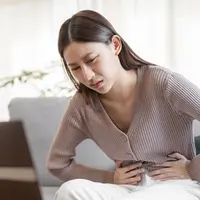 Minuman berikut ini bisa meredakan nyeri haid/copyright shutterstock/Kmpzzz