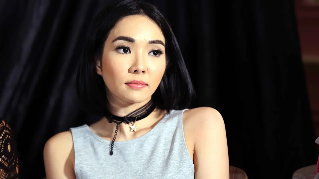 [Bintang] Gisel