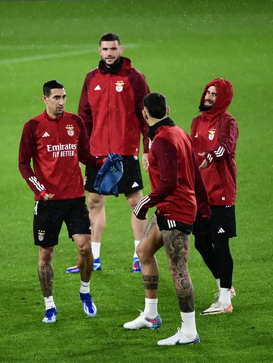 Sementara itu, Benfica masih tanpa gol dan tanpa poin di tempat terbawah. (ANDER GILLENEA / AFP)