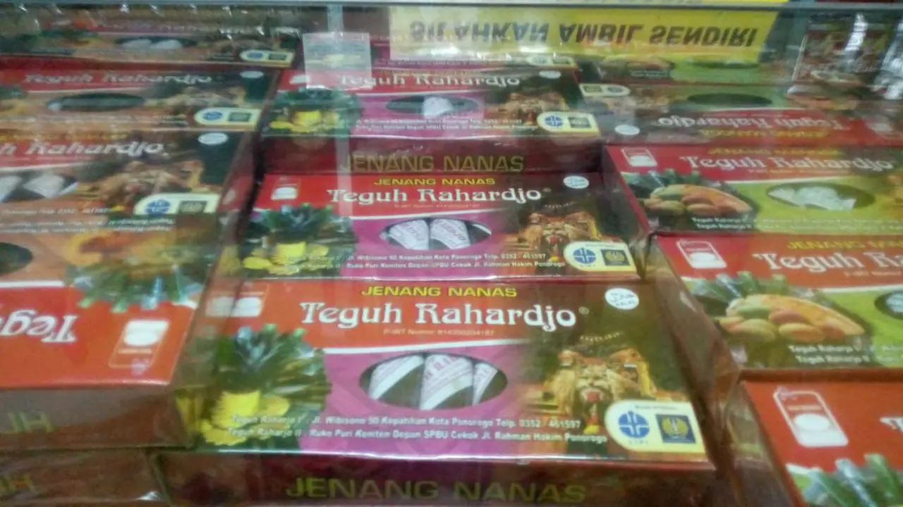 Cari Oleh-Oleh Khas Ponorogo? Jenang Jawabannya