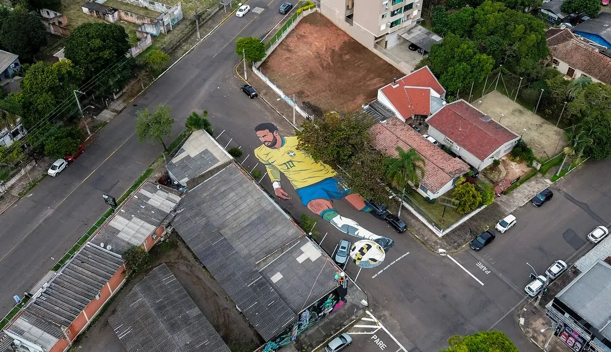 Brasil mempercantik kota mereka dengan pernak-pernik sepak bola menjelang pembukaan Piala Dunia 2026. (AFP/Pedro H. Tesch)