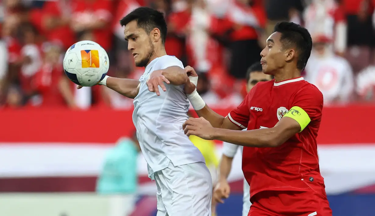 Timnas Indonesia U-23 berlaga di semifinal Piala Asia U-23 AFC Qatar 2024 setelah membekuk Korea Selatan 11-10 (2-2) melalui adu penalti di babak perempat final. (KARIM JAAFAR/AFP)