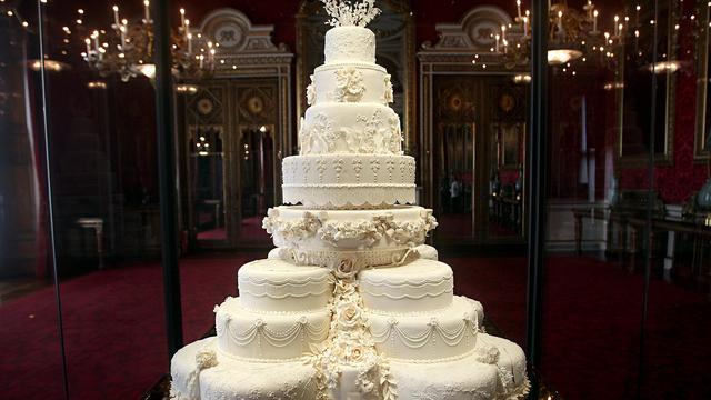 Wedding Cake, Tradisi dalam Pernikahan Keluarga Kerajaan ...