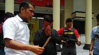 Keluar Cari Hiburan, Pedagang Bebek Malah Terjerat UU Darurat