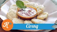 Ingin membuat camilan seru dan nikmat di Hari Minggu? Yuk kita buat cireng goreng saus rujak.