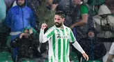 Isco benar-benar menjadi mimpi buruk bagi Real Madrid saat melawan Real Betis pada pekan ke-26 La Liga di Stadion Benito Villamarin, Minggu (2/3/2025) dini hari WIB. (AFP/Cristina Quicler)
