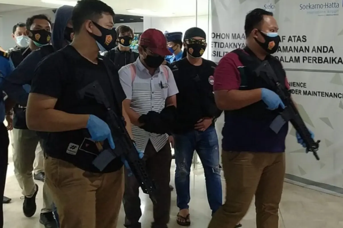Tenaga medis, tersangka penipuan yang juga diduga melakukan pelecehan seksual terhadap penumpang yang tengah rapid test ditangkap