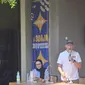 Calon gubernur dan wakil gubernur Lampung, Rahmat Mirzani Djausal -Jihan Nurlela menggelar media gethring di Bandar Lampung.  Foto :(Liputan6.com/Ardi).