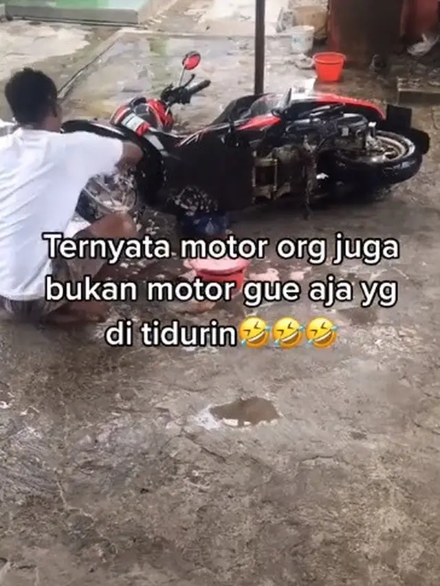 Viral, Video Tempat Cuci Motor dengan Cara Ekstrim Ini Bikin Kaget