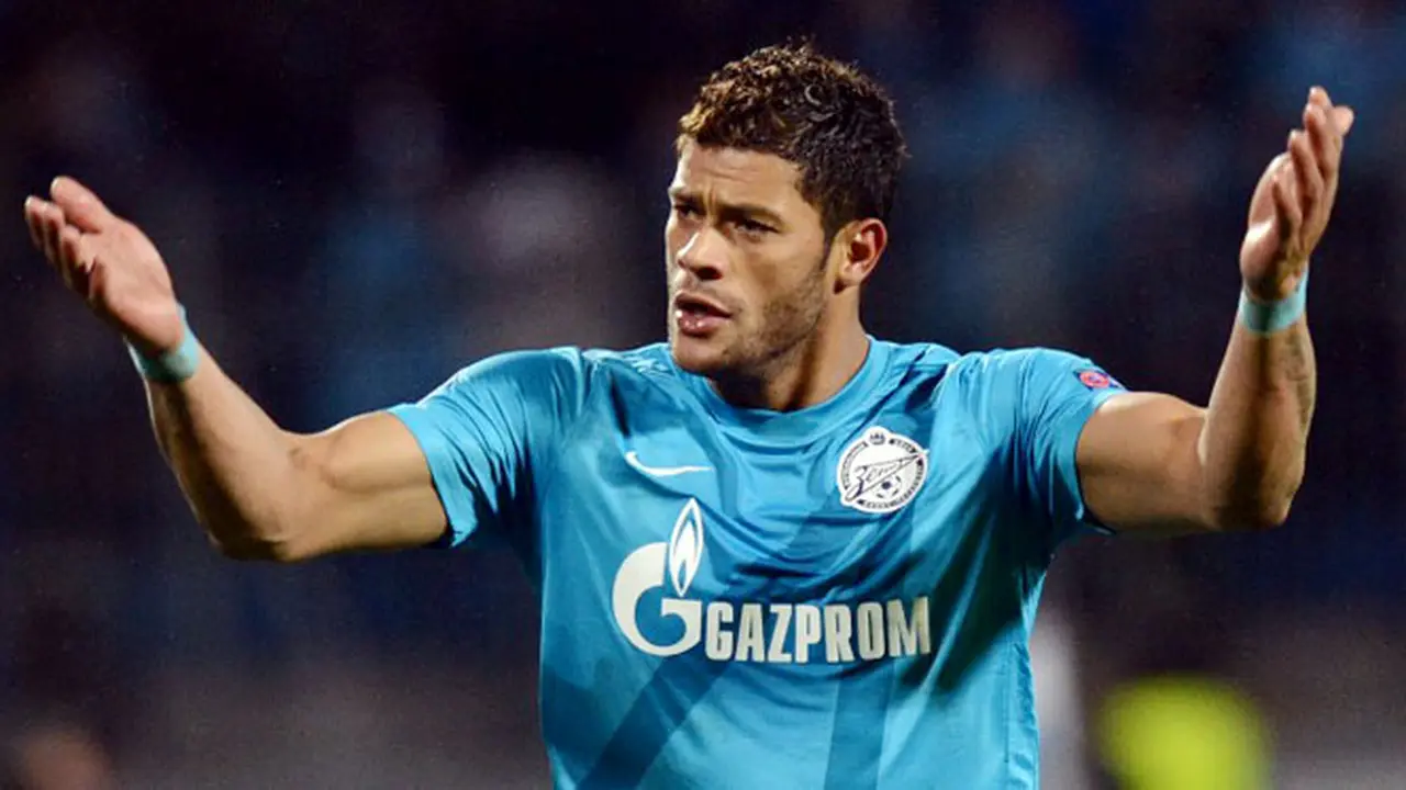 hulk-zenit-121210-b1.jpg