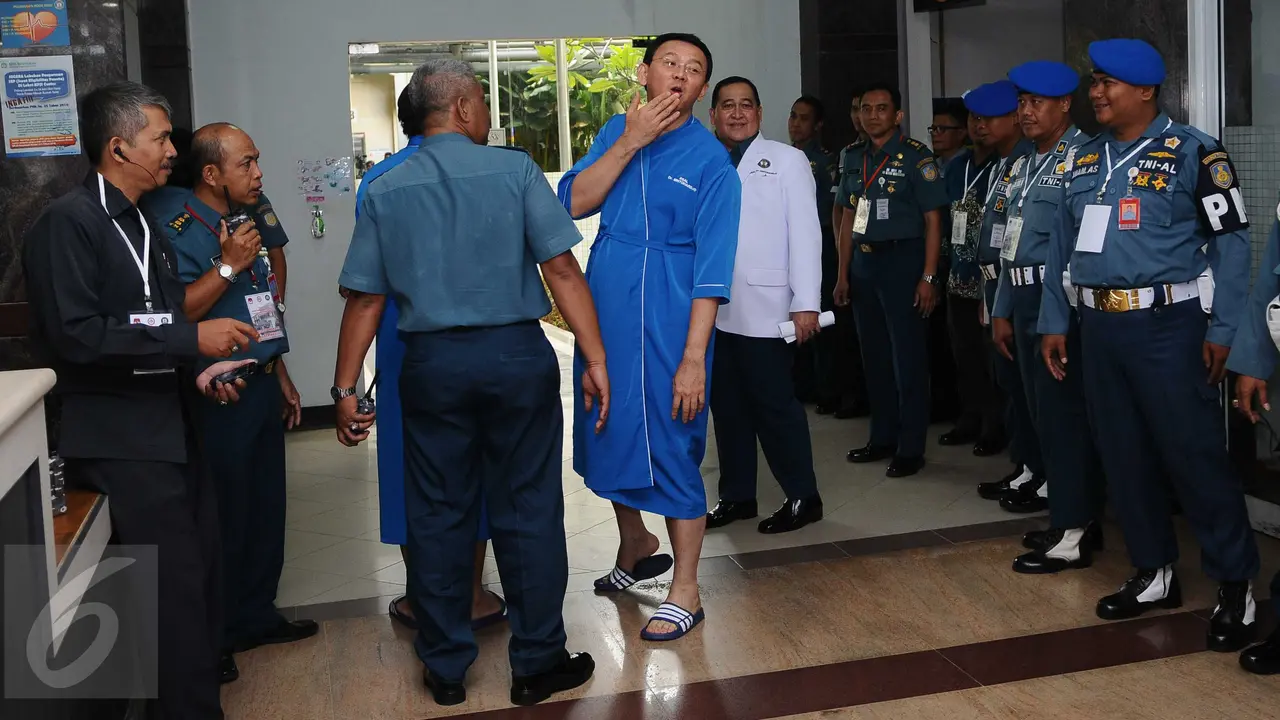 20160924 Kompak Berkemeja Kotak-Kotak, Ahok-Djarot Jalani Tes Kesehatan