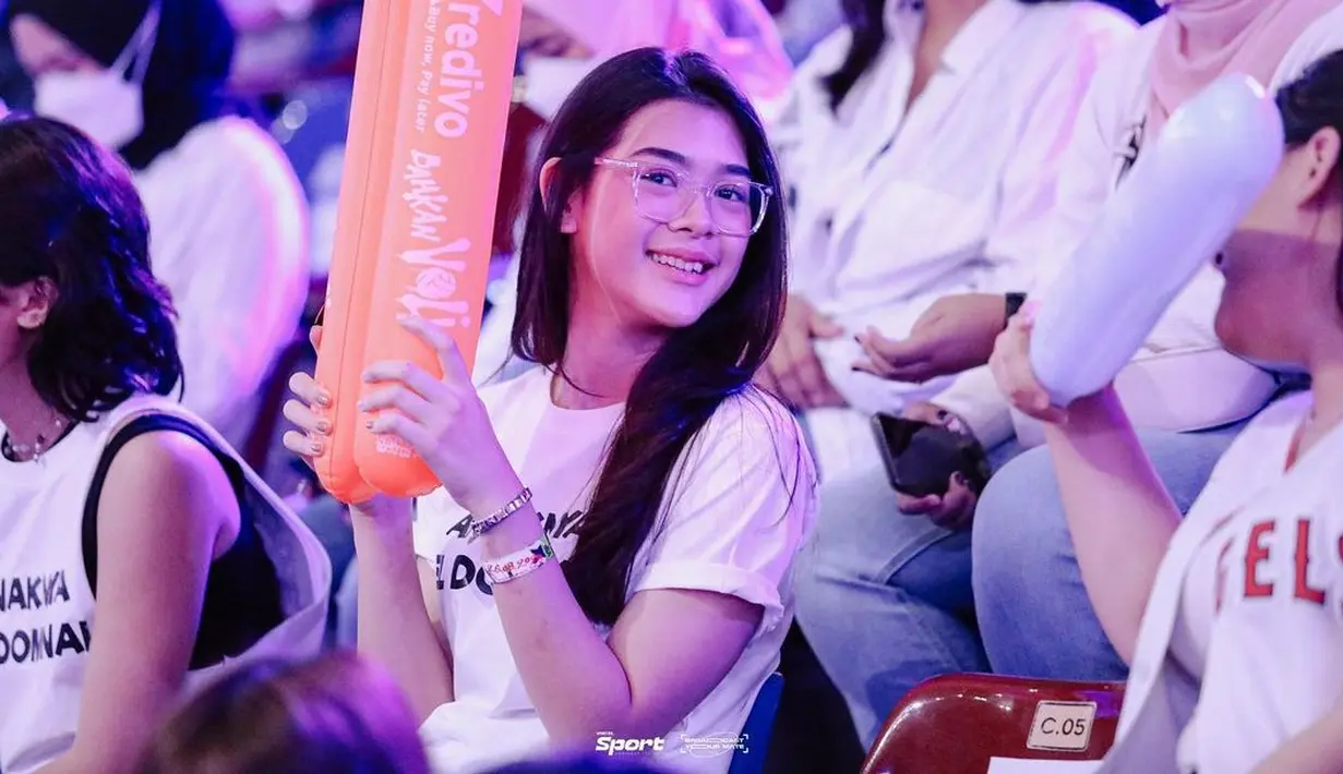 "Walaupun posisi gw sangat sulit (posisi bangku cadangan 🤣😂🤣) tapi kalo ada mereka sebagai Support System aku bahagiaa," tulis Tora Sudiro.  [Instagram/t_orasudi_ro]