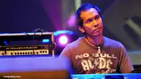 Digugat Pembantu, Ibunda Ridho Slank Mangkir di Sidang Putusan