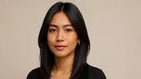 7 Model Rambut V Panjang Wanita 2025 yang Kekinian, Cocok untuk Berbagai Bentuk Wajah