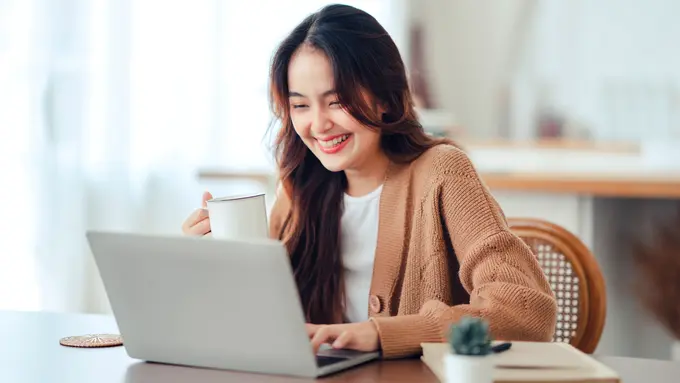 perempuan dan 14 juni bekerja