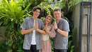 <p>Maudy Koesnaedi bagikan potret dirinya tampil kompak bersama keluarga di hari Lebaran.  (Foto: Instagram/ Maudy Koesnaedi)</p>