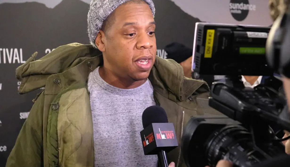 Selain mengabarkan berita bahagia soal kehamilannya, ternyata dalam tulisannya Beyonce juga berterima kasih kepada para penggemarnya atas doa-doa terbaik yang diberikan kepadanya selama ini. (AFP/Bintang.com)