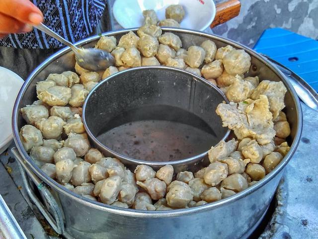 Jajan Di Alun Alun Kidul Yogyakarta Pilih Sendiri Bakso Murah Meriah Favorit Anda Lifestyle Liputan6 Com