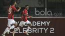 Gelandang Bali United, Yabes Roni, merayakan gol yang dicetaknya ke gawang Persib Bandung. Secara mengejutkan, Bali United sempat unggul 2-0 melalui gol Irfan Bachdim '15 dan Yabes Roni '69. (Bola.com/Vitalis Yogi Trisna)
