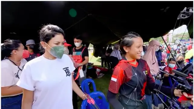 6 Potret Loly Anak Nikita Mirzani Ikut Kejuaraan Panahan Internasional