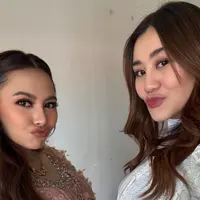 Tampilan Layering Aaliyah Massaid di Tujuh Bulanan Mahalini. [@aaliyah.massaid]