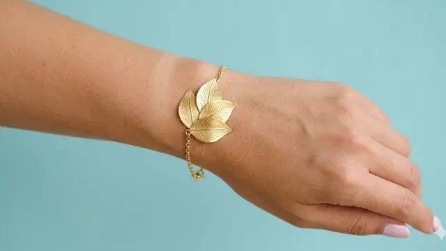 Gelang Emas Model Daun Simpel. Gemini