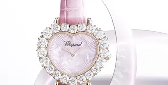 Chopard L'Heure du Diamant, koleksi berlian dari Chopard yang pembuatannya telah dikembangkan sejak tahun 1960an. Koleksi ini banyak menghadirkan batu mulia dalam desain yang komtemporer. Foto: Chopard.