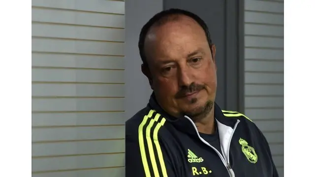 Rafael Benitez resmi dipecat sebagai pelatih Real Madrid. Selama kurun waktu 7 bulan menjadi pelatih Los Galacticos, kekalahan 0-4 dari Barcelona di El Clasico pada November 2015 adalah salah satu yang memalukan.
