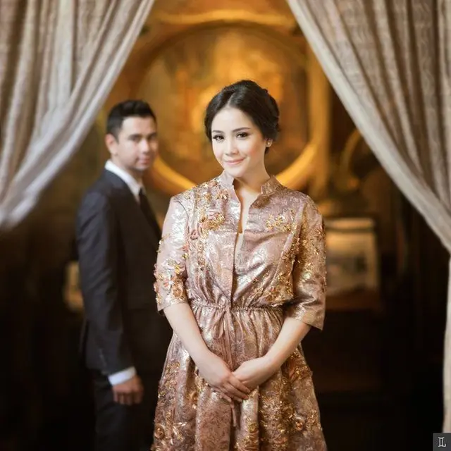 6 Foto Jadul Raffi Ahmad dan Nagita Slavina dari Prewedding Hingga Nikah, Kini Anniversary ke-9