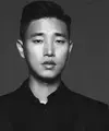 Kang Gary, kembali mematahkan hati penggemarnya, terutama para gadis remaja. Setelah kabar mengenai pengunduran dirinya di serial televisi Korea, kini tersiar kabar yang lebih mengejutkan. Bahkan membuat netizen patah hati. (doc.Soompi)