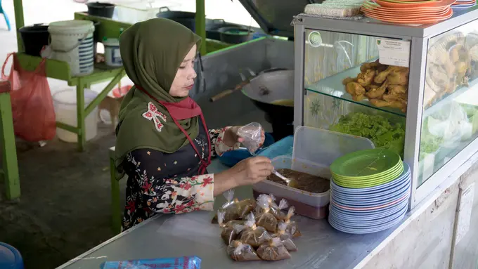 Demi Memajukan UMKM Indonesia, BrandKlinik Menggelar Bazar Daring Makanan dan Minuman Pra-Saji dan Mentoring