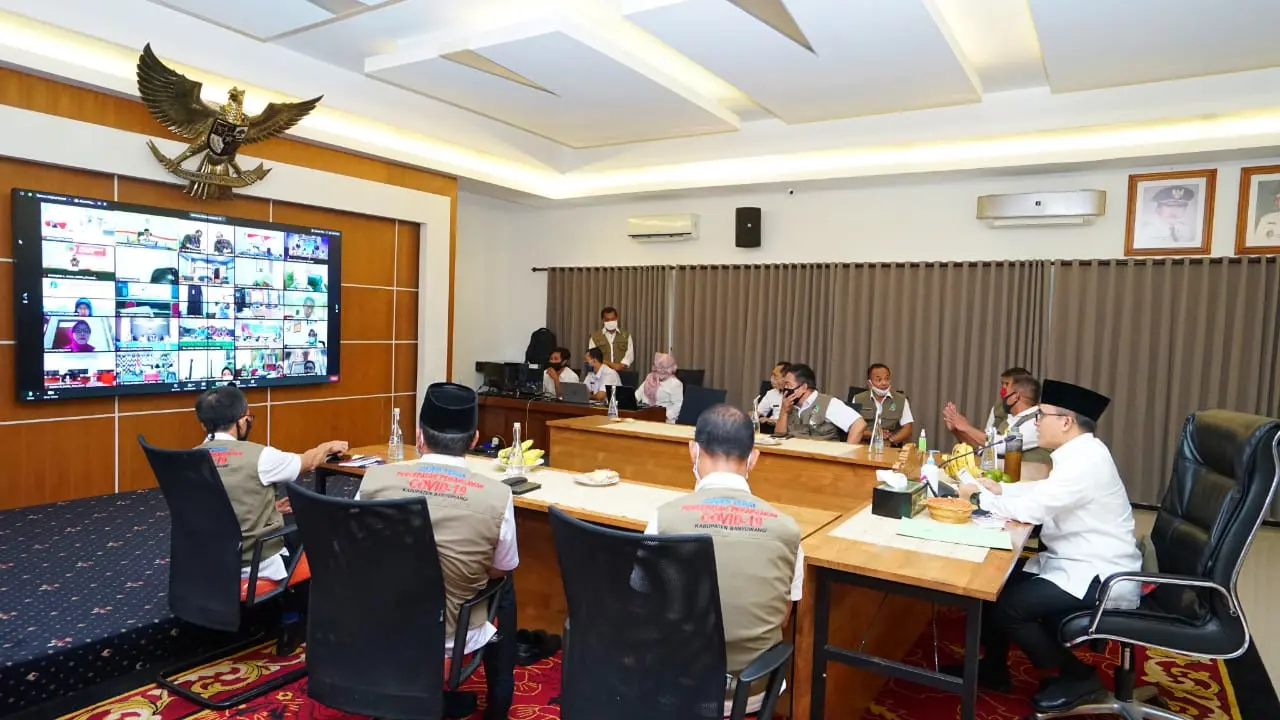 Bupati Banyuwangi Paparkan Skema New Normal saat Webinar Kemendagri dan Kemenpan RB