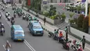 Pengendara sepeda motor melintas di Jalan Margonda Raya, Depok, Jawa Barat, Jumat (18/8). Badan Pengelola Transportasi Jabodetabek (BPTJ) mengeluarkan rekomendasi perluasan pelarangan motor di Jalan Margonda, Depok. (Liputan6.com/Immanuel Antonius)