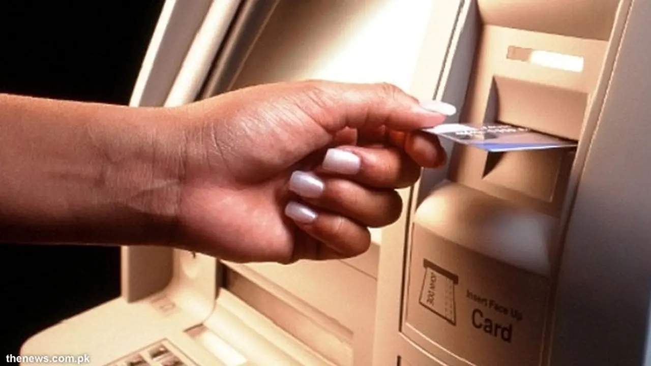 kartu-atm130123b.jpg