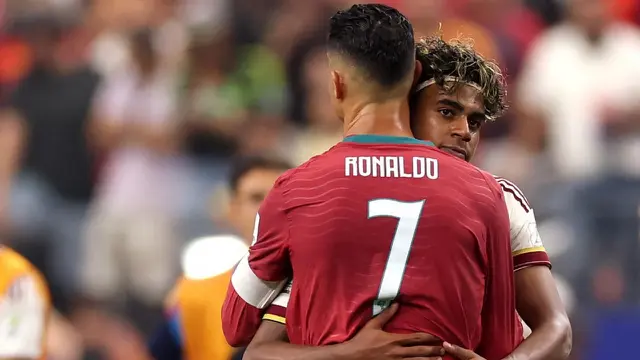 Cristiano Ronaldo, Lamine Yamal