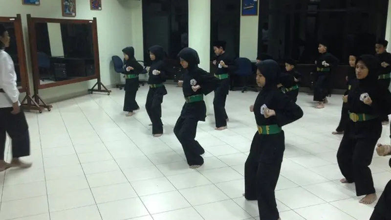 Silat Beksi, Seni Bela Diri Asal Betawi yang Eksis Hingga Kini