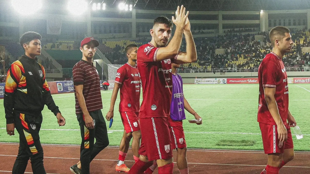 Persis Solo