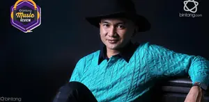 Untuk siapa Anji menyanyikan lagu Bidadari Tak Bersayap? 
